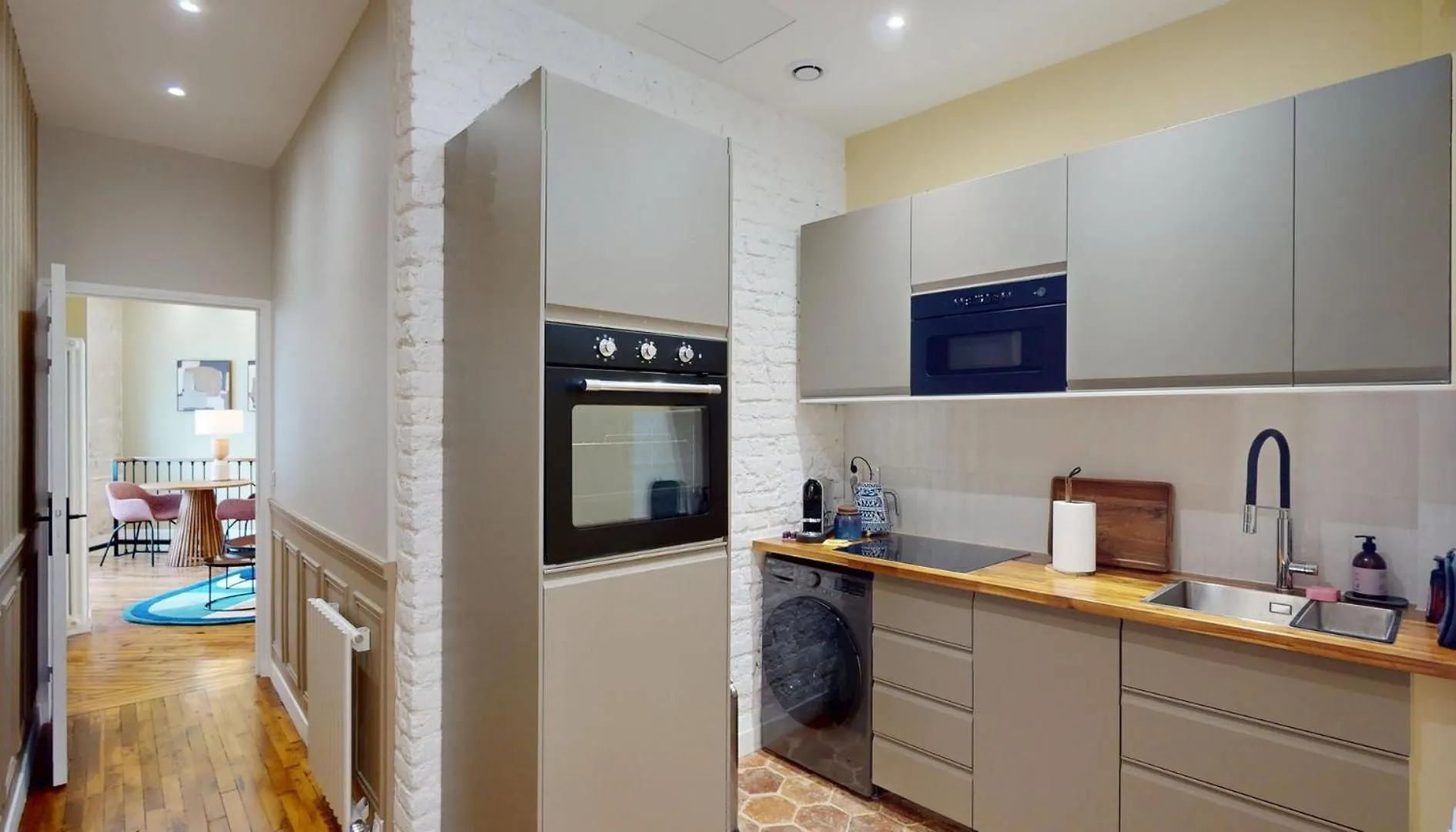 Parisian Apartment In The Latin Quarter'S Heart France